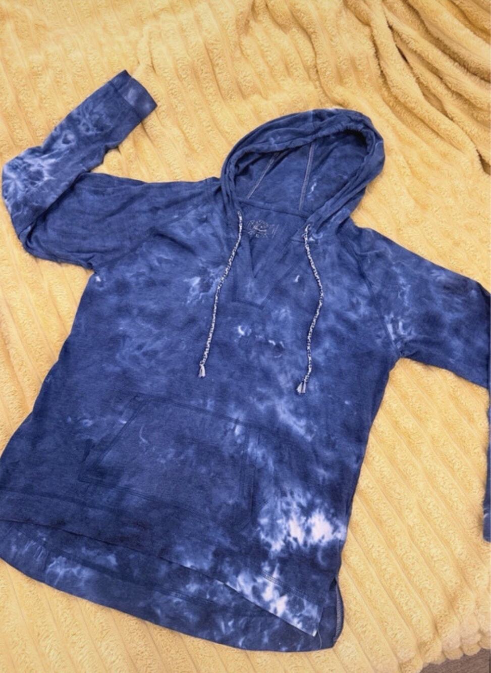 Women’s Blue Tie Dye hooded tee shirt Hoodie long Sleeve XL